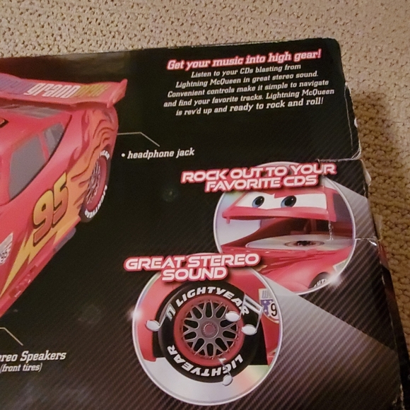 Car 2 vroombox ( never been used) - Picture 2 of 2